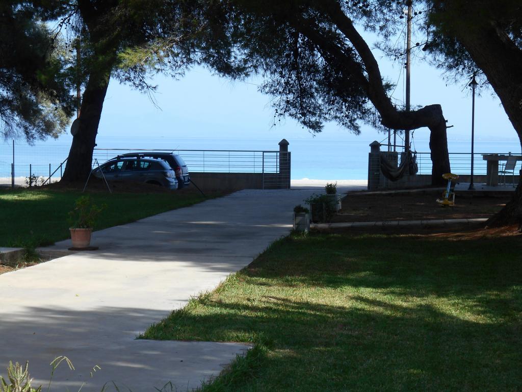 Brunello Seaside Apartments Lefkáda Kültér fotó